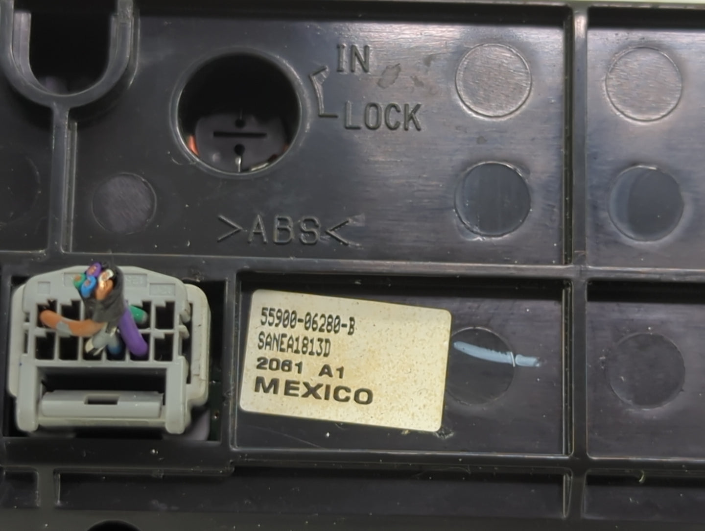 2010-2011 Toyota Camry Climate Control Module Temperature AC/Heater Replacement P/N:55900-06200-B Fits Fits 2010 2011 OEM Us