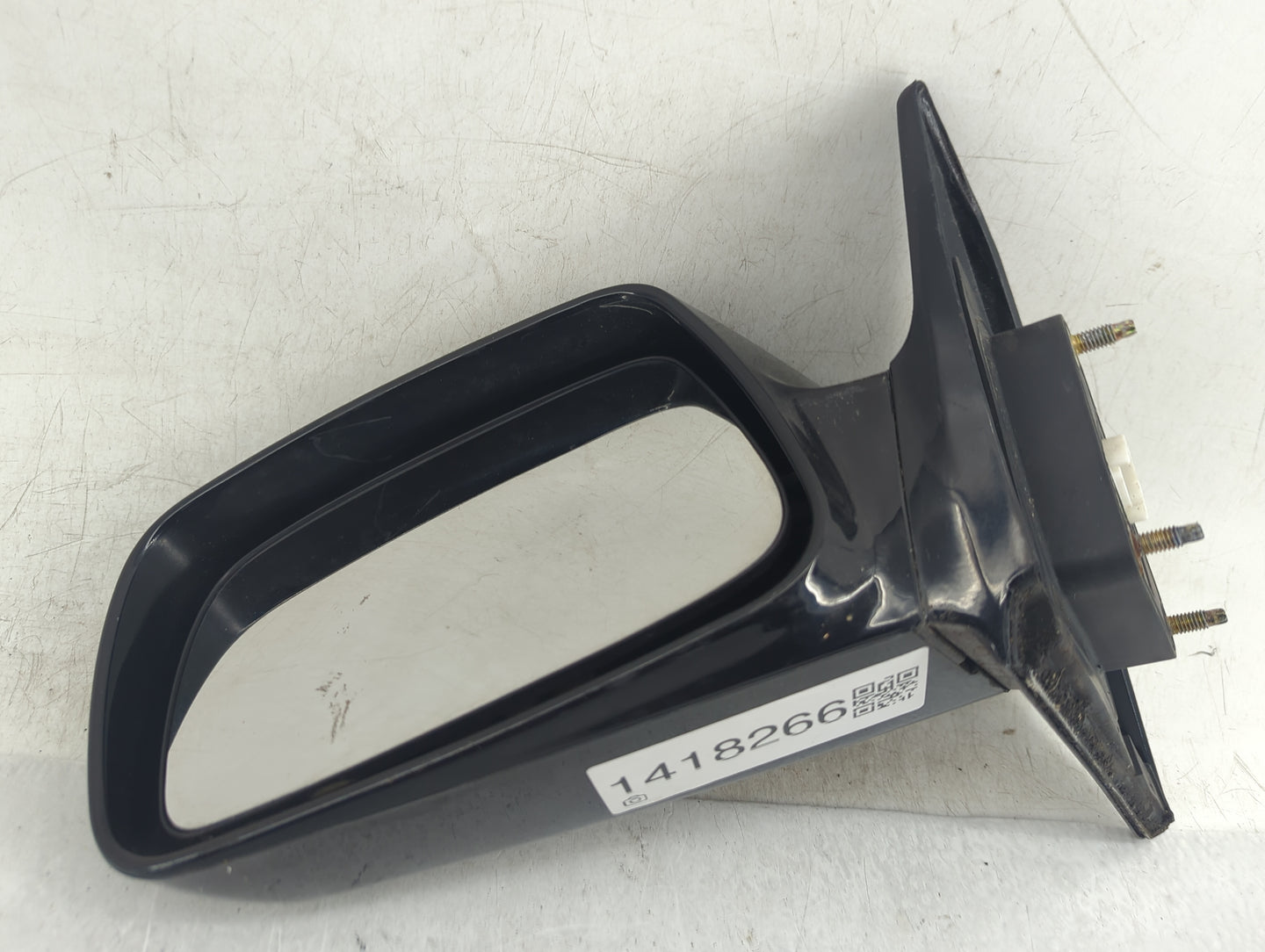 2007-2011 Toyota Camry Driver Side View Mirror - Left Door Mirror OEM Used - Oemusedautoparts1.com
