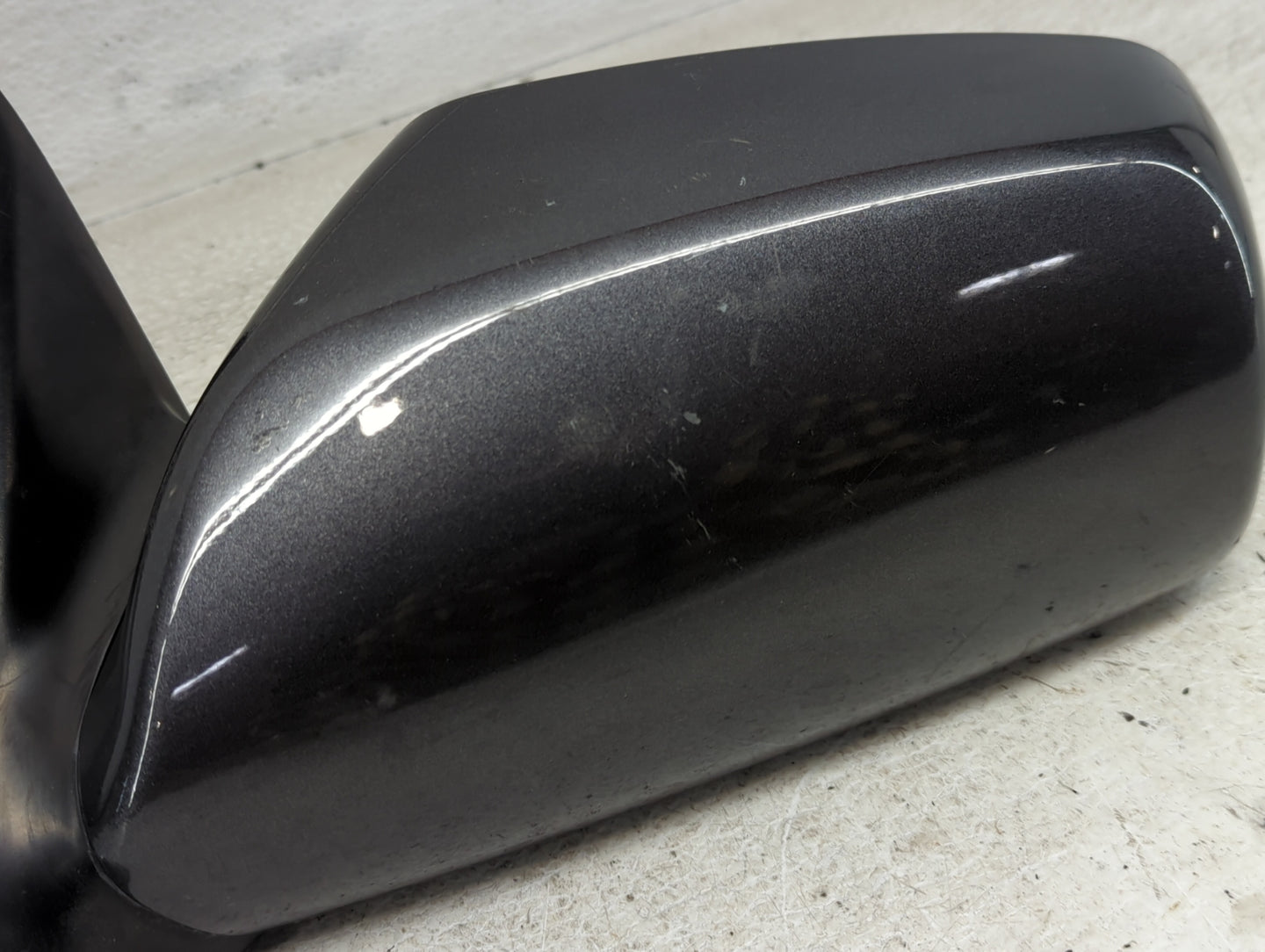 2007-2011 Toyota Camry Driver Side View Mirror - Left Door Mirror OEM Used - Oemusedautoparts1.com