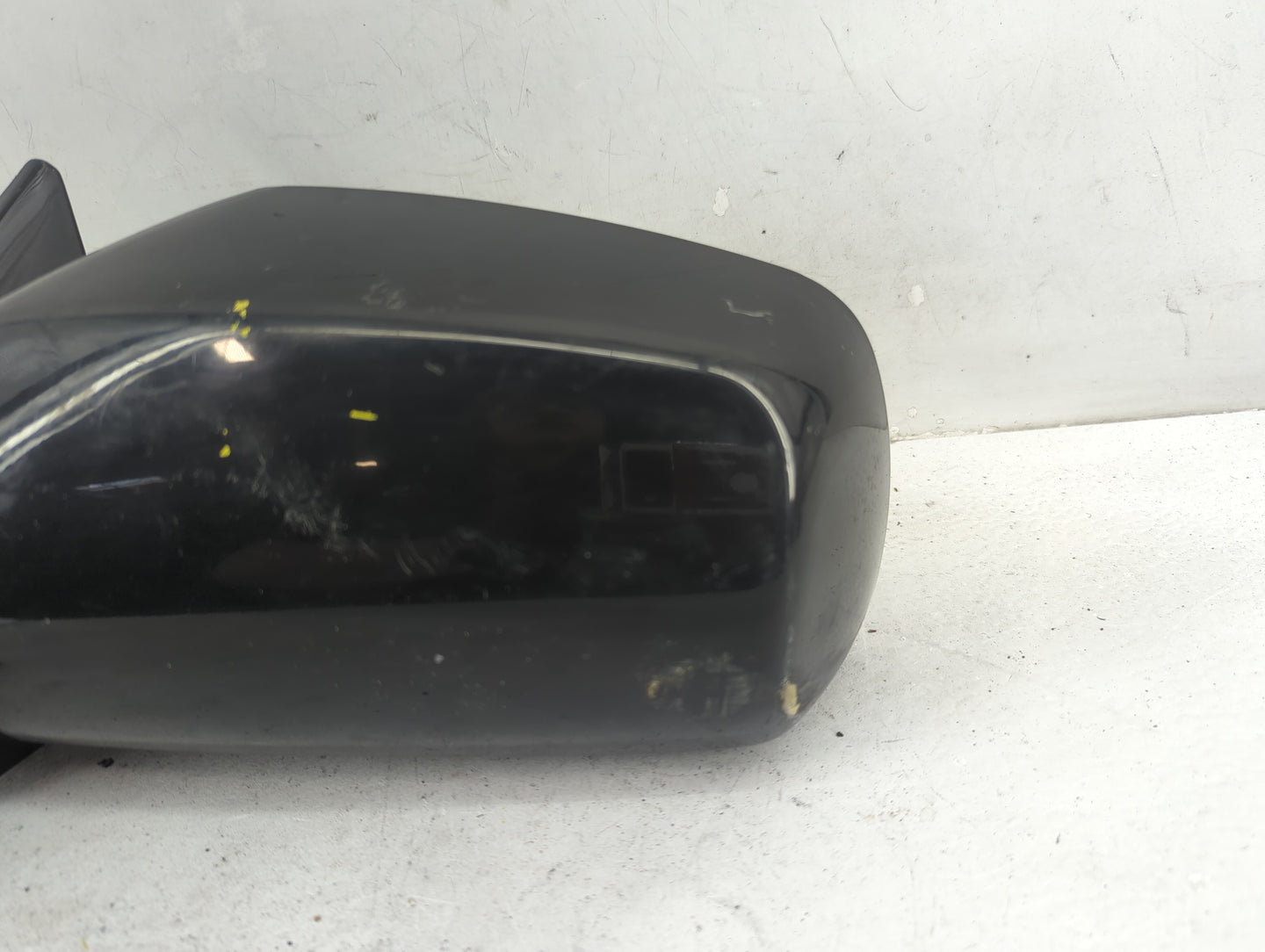 2007-2011 Toyota Camry Driver Side View Mirror - Left Door Mirror OEM Used - Oemusedautoparts1.com