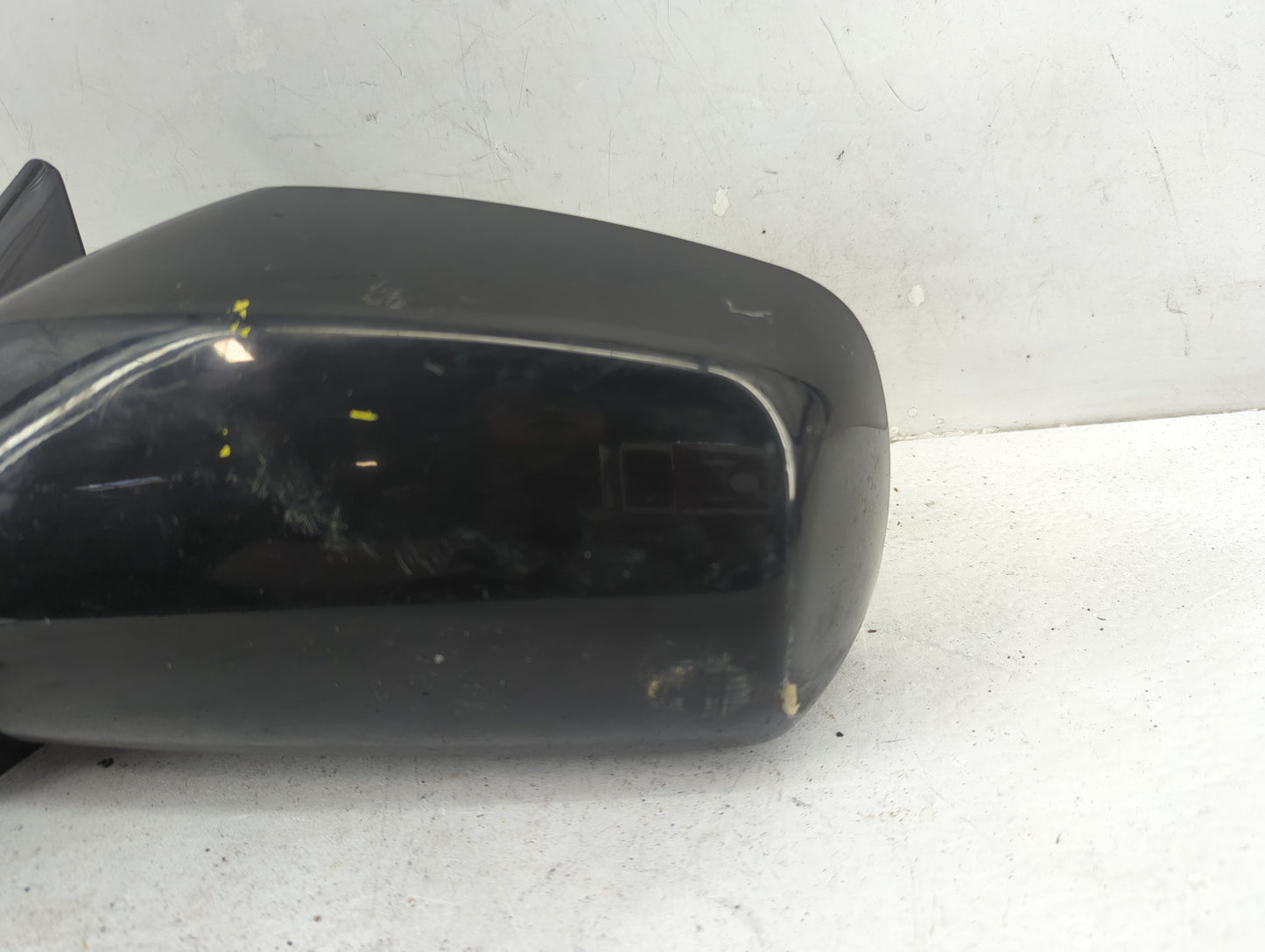 2007-2011 Toyota Camry Driver Side View Mirror - Left Door Mirror OEM Used - Oemusedautoparts1.com