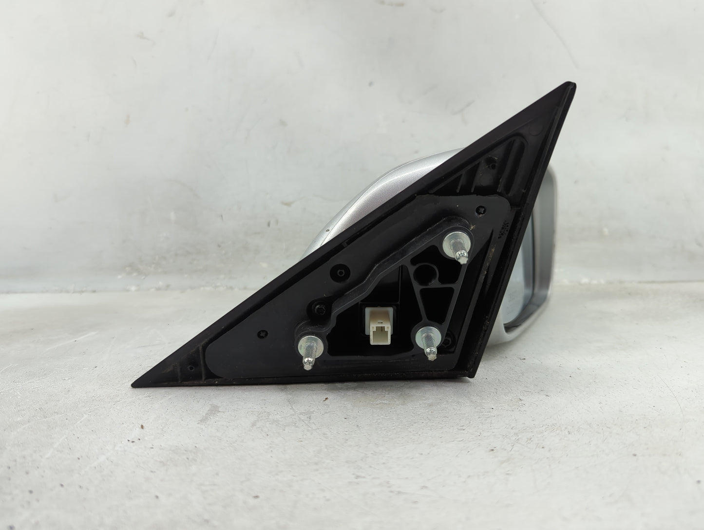 2011 Toyota Camry Driver Left Side View Power Door Mirror Silver 1419760 - Oemusedautoparts1.com