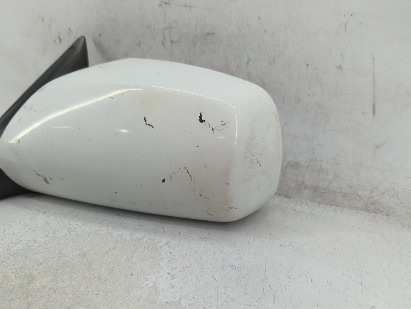 2007-2011 Toyota Camry Driver Side View Mirror - Left Door Mirror OEM Used - Oemusedautoparts1.com