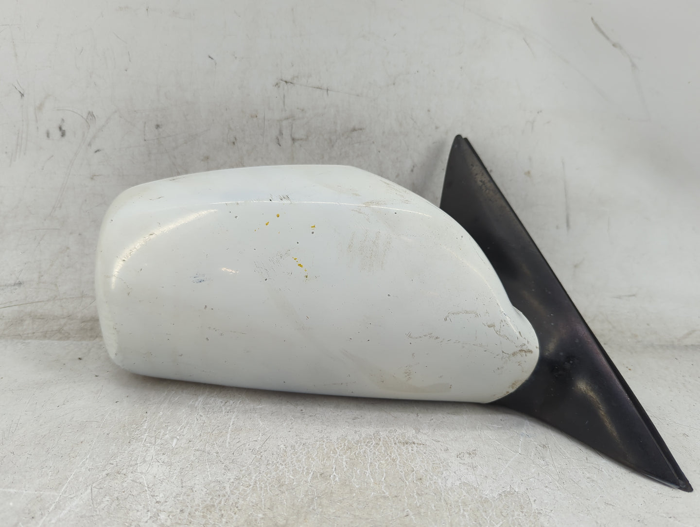2007-2011 Toyota Camry Passenger Side View Mirror - Right Door Mirror OEM Used - Oemusedautoparts1.com