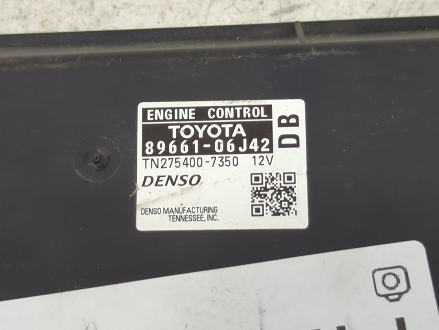 2010-2011 Toyota Camry PCM Engine Control Computer ECU ECM PCU OEM P/N:89661-06J42 Fits Fits 2010 2011 OEM Used Auto Parts -