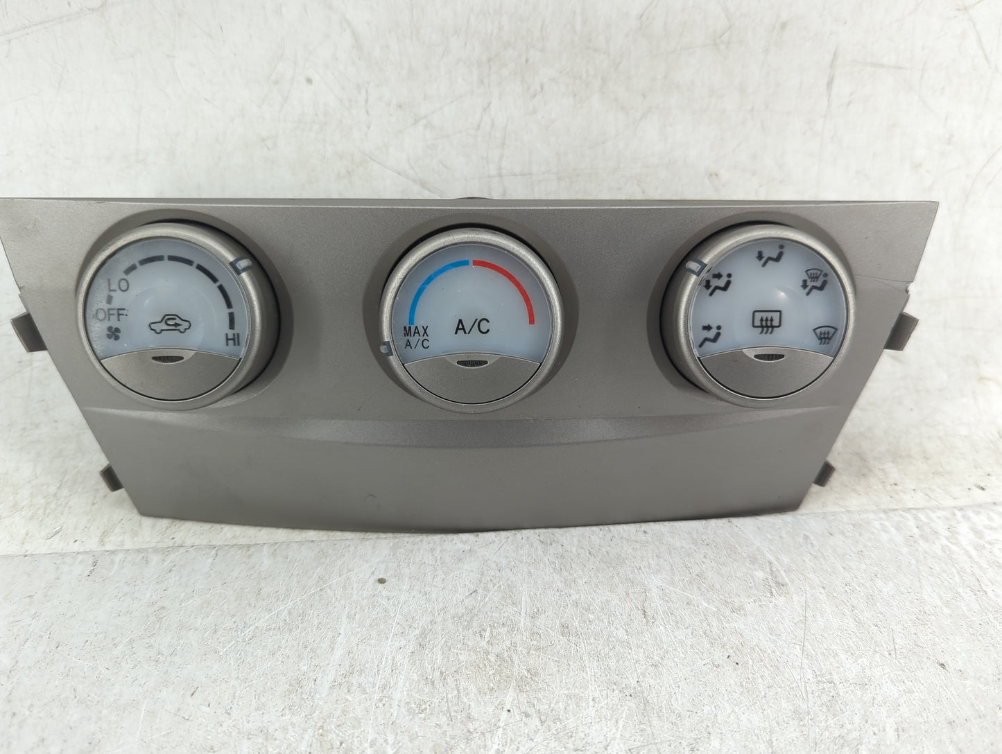 2011 Toyota Camry Climate Control Module Temperature AC/Heater Replacement Fits OEM Used Auto Parts - Oemusedautoparts1.com