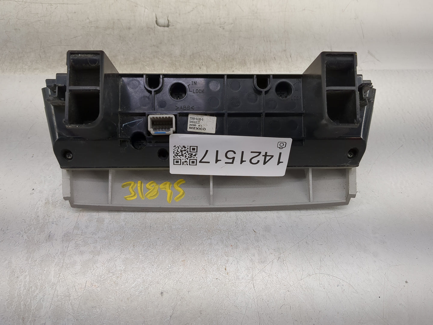 2010-2011 Toyota Camry Climate Control Module Temperature AC/Heater Replacement P/N:55900-06280-B Fits Fits 2010 2011 OEM Us