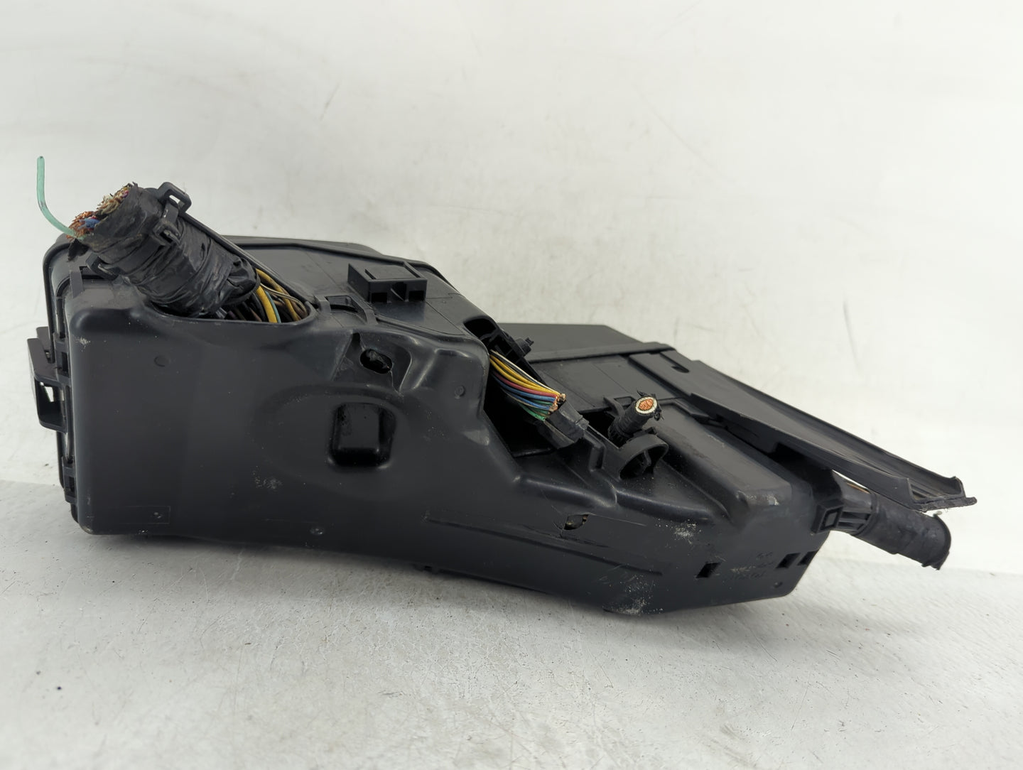 2010-2011 Toyota Camry Fusebox Fuse Box Panel Relay Module Fits Fits 2010 2011 OEM Used Auto Parts - Oemusedautoparts1.com