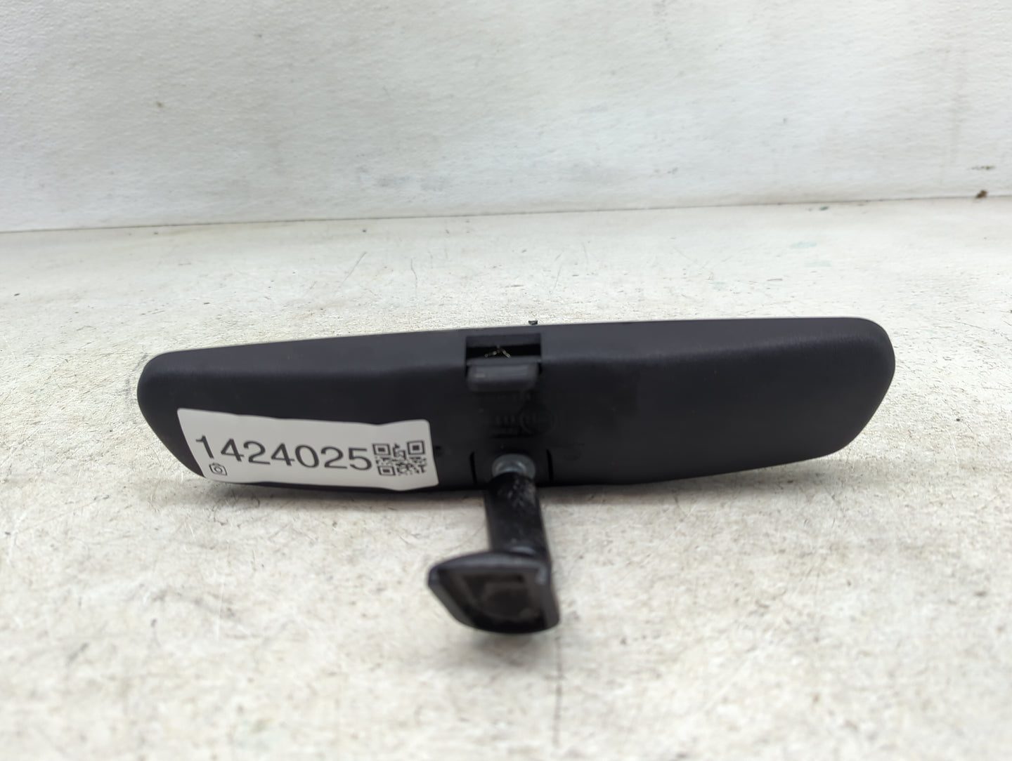 2007-2017 Toyota Camry Interior Rear View Mirror Replacement OEM P/N:011053 Fits OEM Used Auto Parts - Oemusedautoparts1.com
