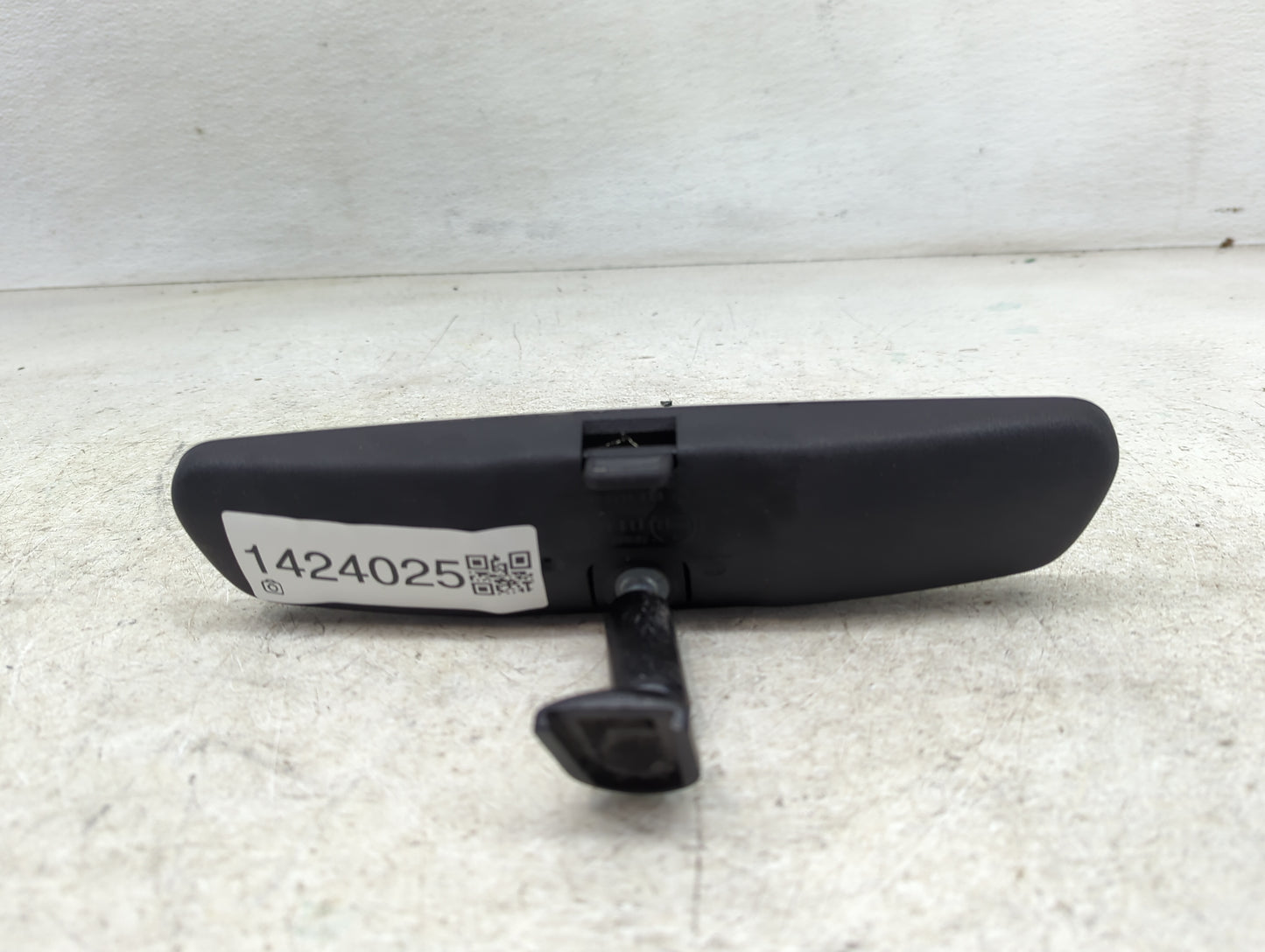 2007-2017 Toyota Camry Interior Rear View Mirror Replacement OEM P/N:011053 Fits OEM Used Auto Parts - Oemusedautoparts1.com