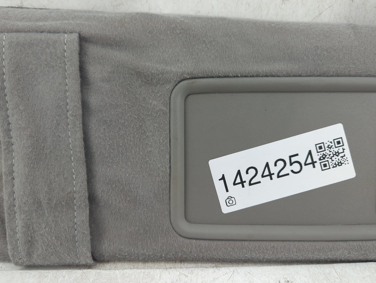 2007-2011 Toyota Camry Sun Visor Shade Replacement Passenger Right Mirror Fits Fits 2007 2008 2009 2010 2011 OEM Used Auto P