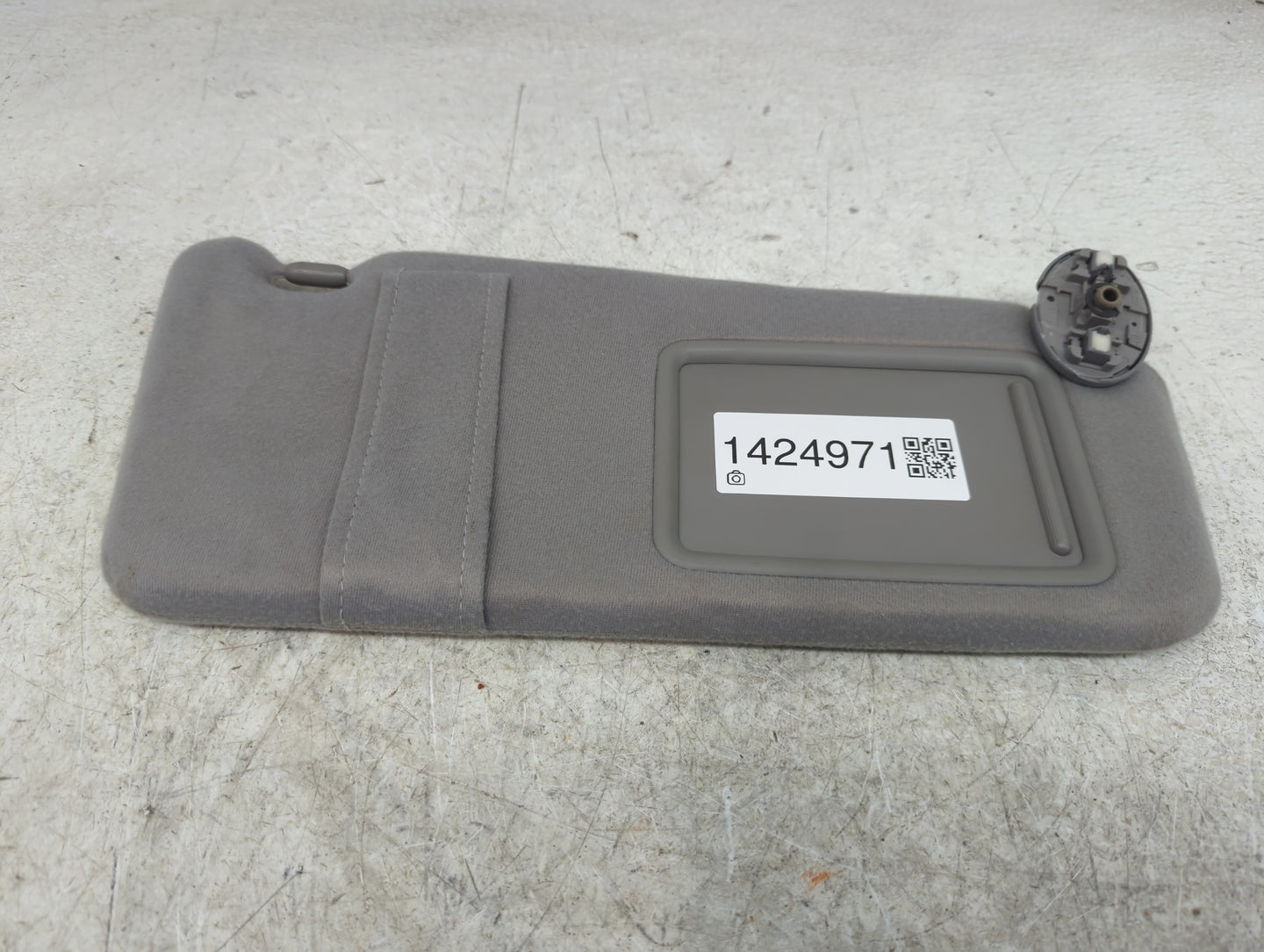 2007-2011 Toyota Camry Sun Visor Shade Replacement Passenger Right Mirror Fits Fits 2007 2008 2009 2010 2011 OEM Used Auto P