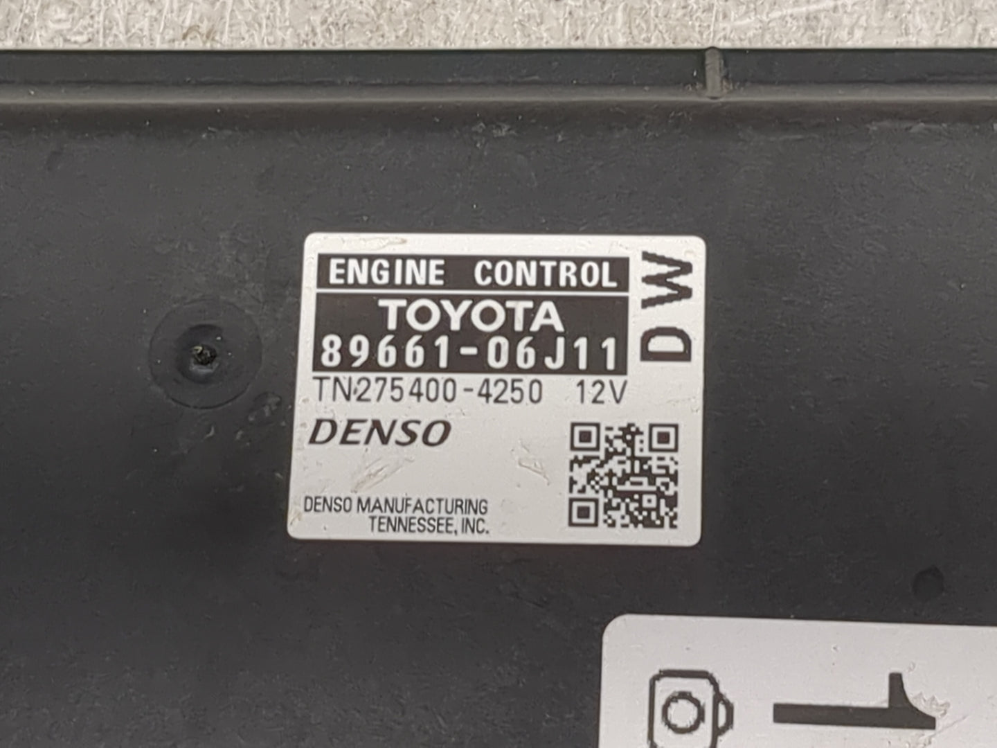 2010-2011 Toyota Camry PCM Engine Control Computer ECU ECM PCU OEM P/N:89661-06J11 275400-4250 Fits Fits 2010 2011 OEM Used 
