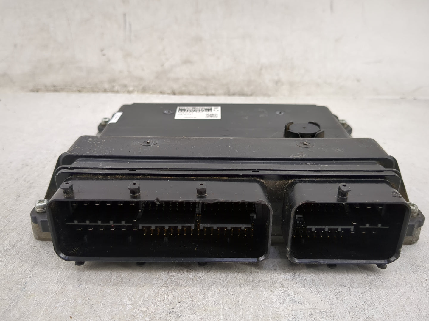 2010-2011 Toyota Camry PCM Engine Control Computer ECU ECM PCU OEM P/N:89661-06J10 89661-06J11 Fits Fits 2010 2011 OEM Used 