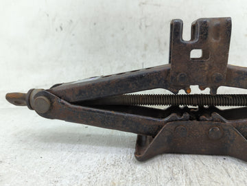 2011 Toyota Camry Spare Scissor Car Jack