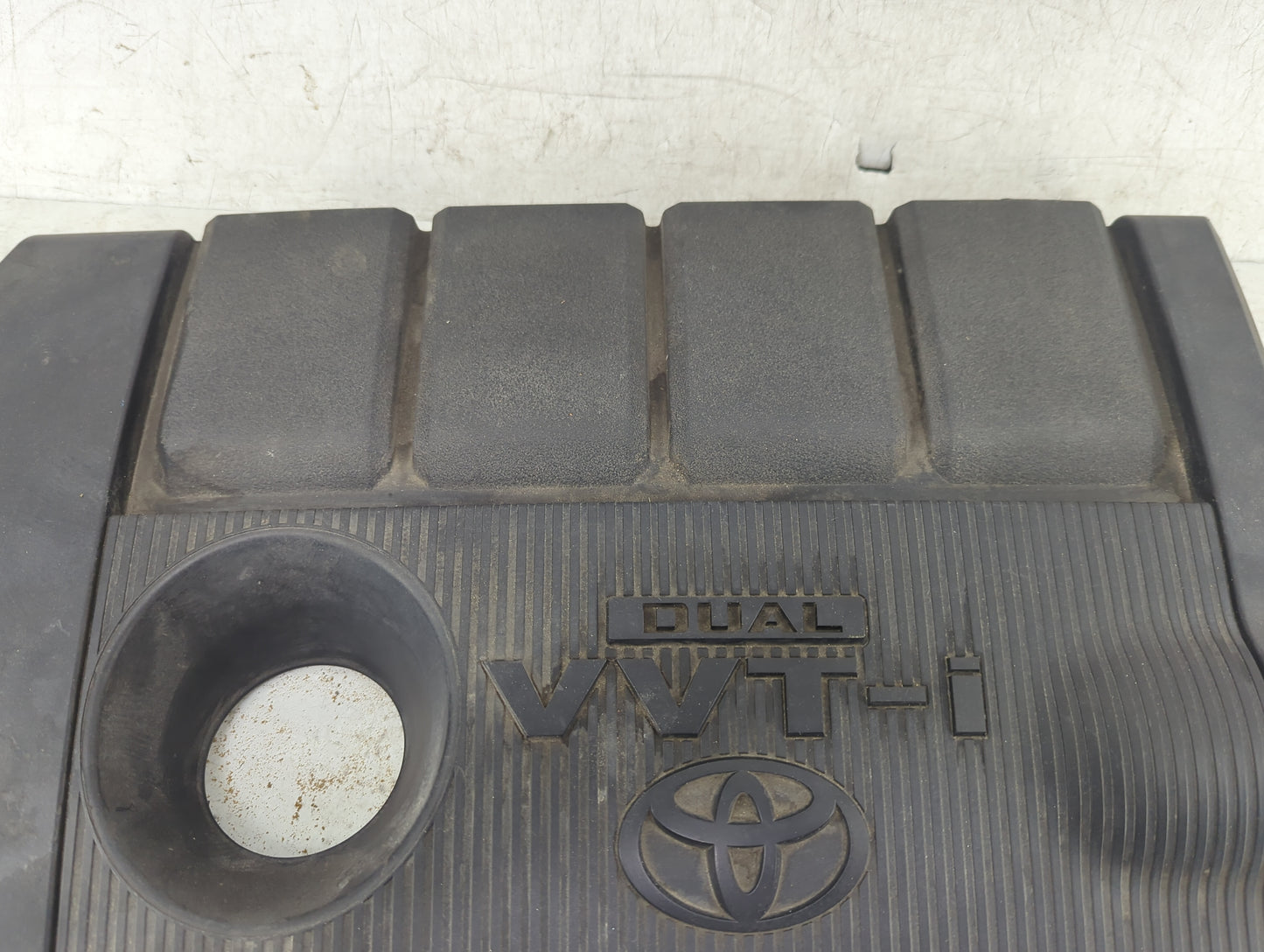 2011 Toyota Camry Engine Cover - Oemusedautoparts1.com