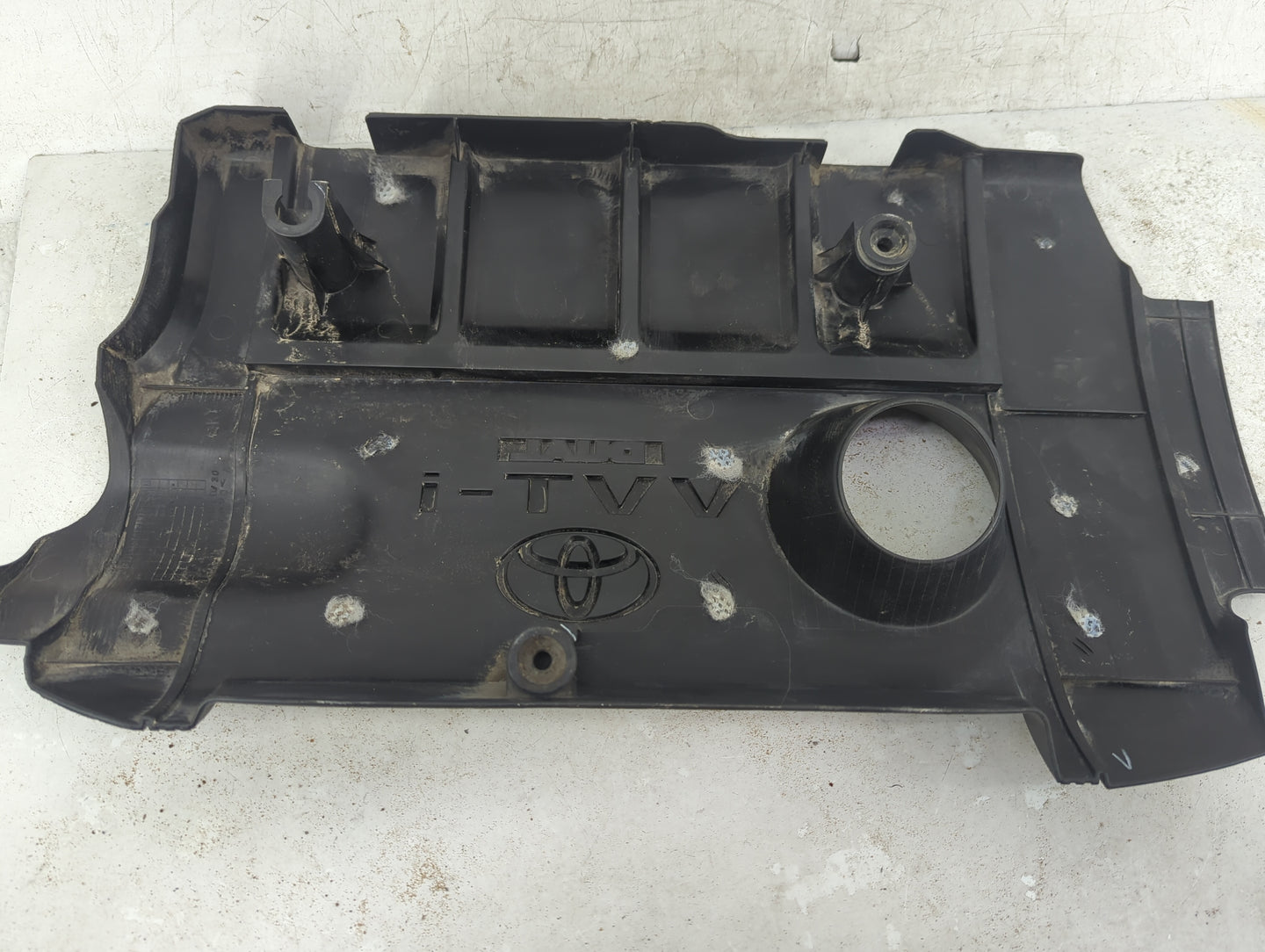 2011 Toyota Camry Engine Cover - Oemusedautoparts1.com