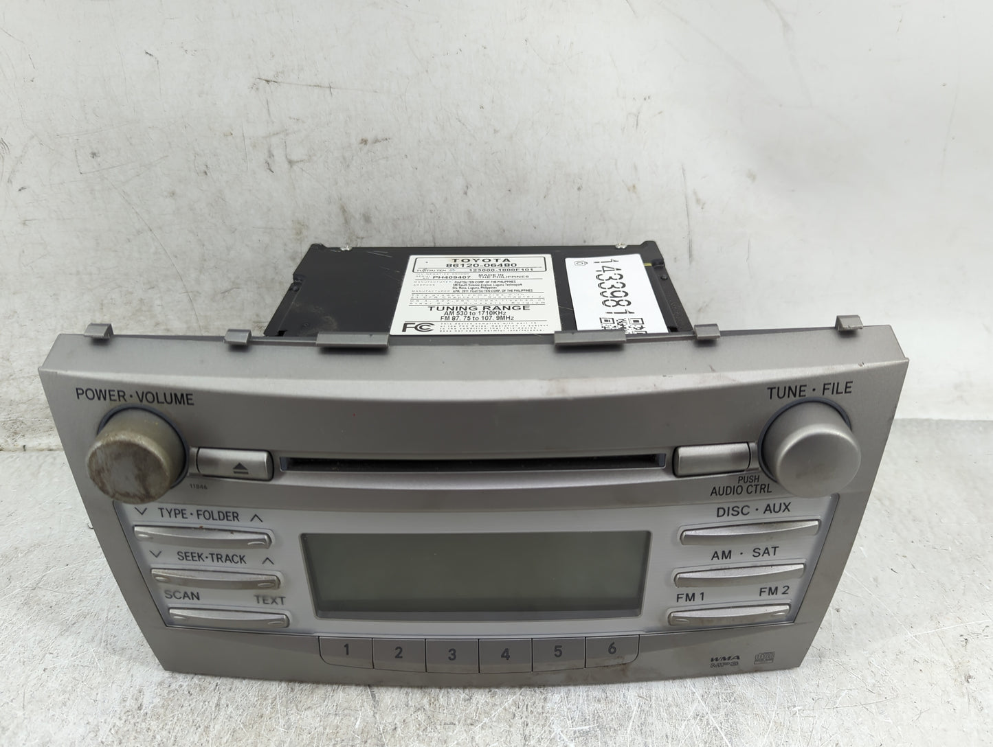 2010-2011 Toyota Camry Radio AM FM Cd Player Receiver Replacement P/N:86120-06480 123000-1800F101, PH409407 Fits Fits 2010 2
