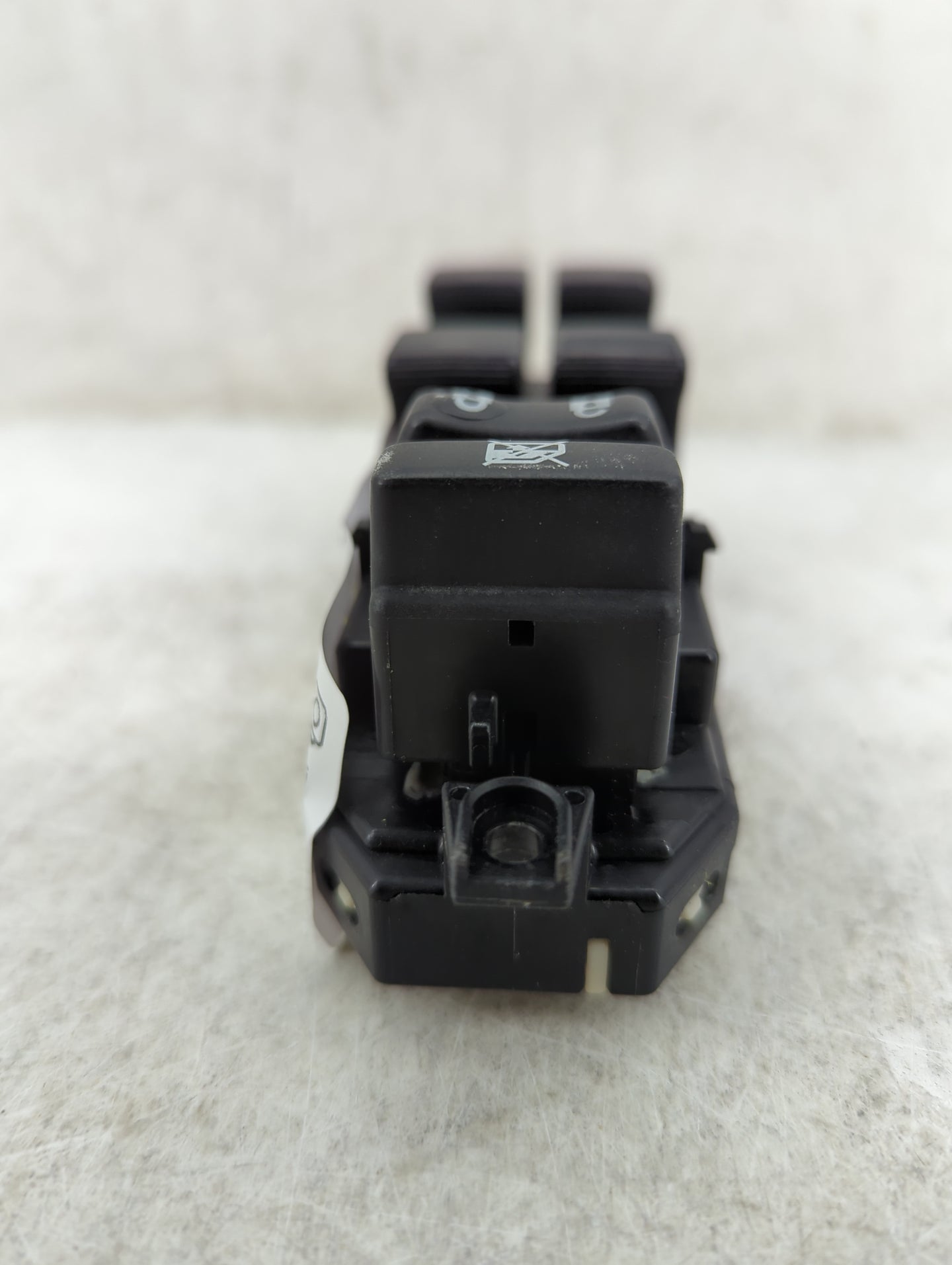 2010-2011 Toyota Camry Master Power Window Switch Replacement Driver Side Left P/N:515512 Fits OEM Used Auto Parts - Oemused