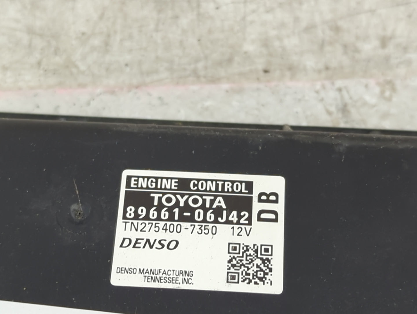 2010-2011 Toyota Camry PCM Engine Control Computer ECU ECM PCU OEM P/N:89661-06J42, 275400-7350 Fits Fits 2010 2011 OEM Used