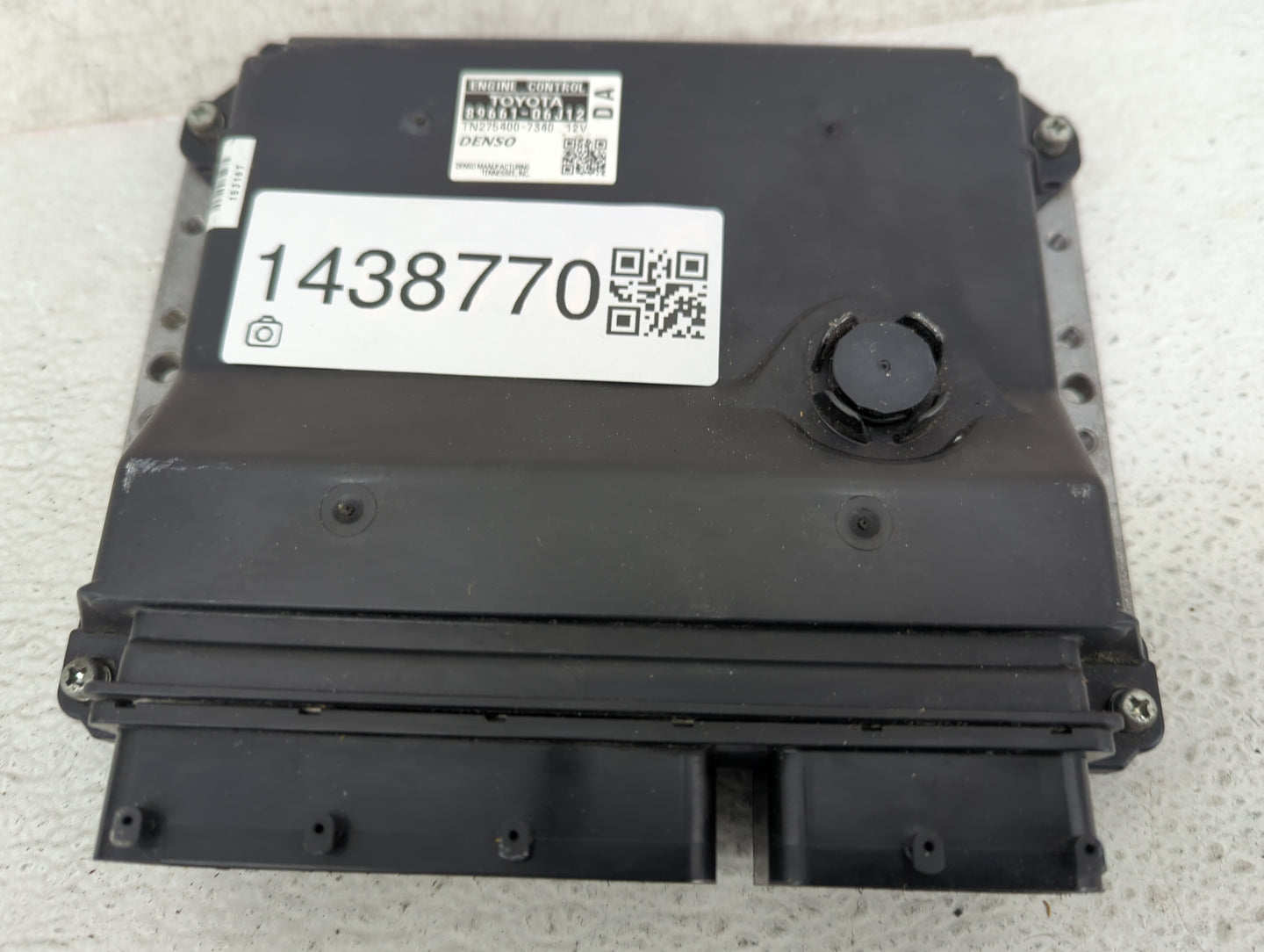 2010-2011 Toyota Camry PCM Engine Control Computer ECU ECM PCU OEM P/N:89661-06J12 TN275400-7340 Fits Fits 2010 2011 OEM Use
