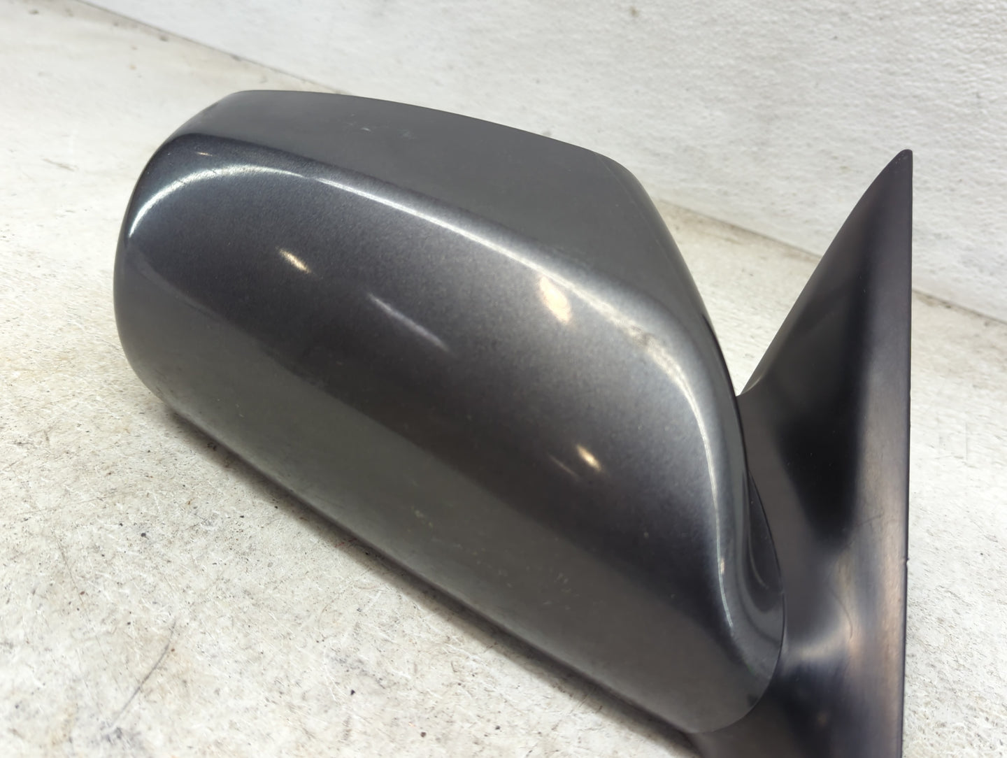 2007-2011 Toyota Camry Passenger Side View Mirror - Right Door Mirror OEM Used - Oemusedautoparts1.com
