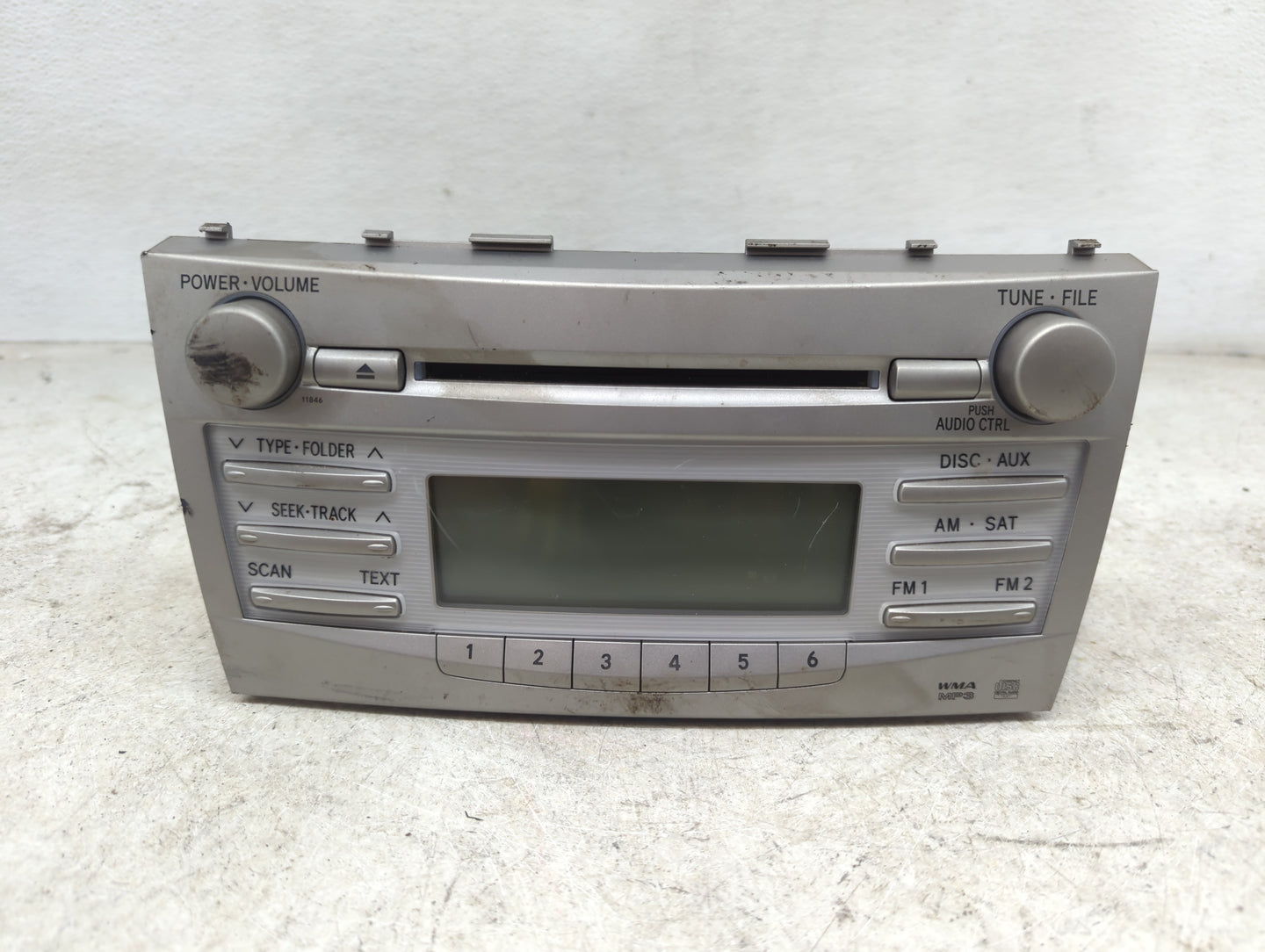 2010-2011 Toyota Camry Radio AM FM Cd Player Receiver Replacement P/N:86120-06480 123000-18000101 Fits Fits 2010 2011 OEM Us