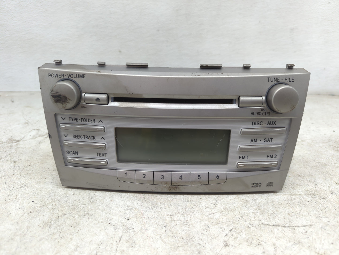 2010-2011 Toyota Camry Radio AM FM Cd Player Receiver Replacement P/N:86120-06480 123000-18000101 Fits Fits 2010 2011 OEM Us