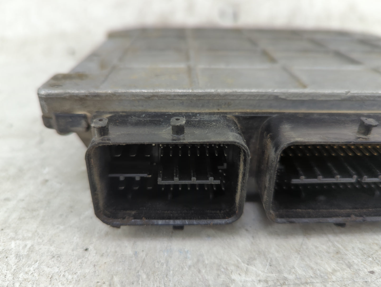 2010-2011 Toyota Camry PCM Engine Control Computer ECU ECM PCU OEM P/N:89661-06J11 TN275400-4250 Fits Fits 2010 2011 OEM Use