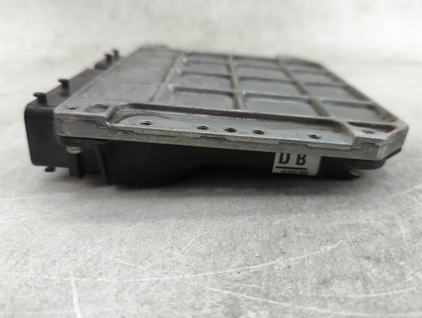 2010-2011 Toyota Camry PCM Engine Control Computer ECU ECM PCU OEM P/N:89661-06J42 TN275400-7350 Fits Fits 2010 2011 OEM Use