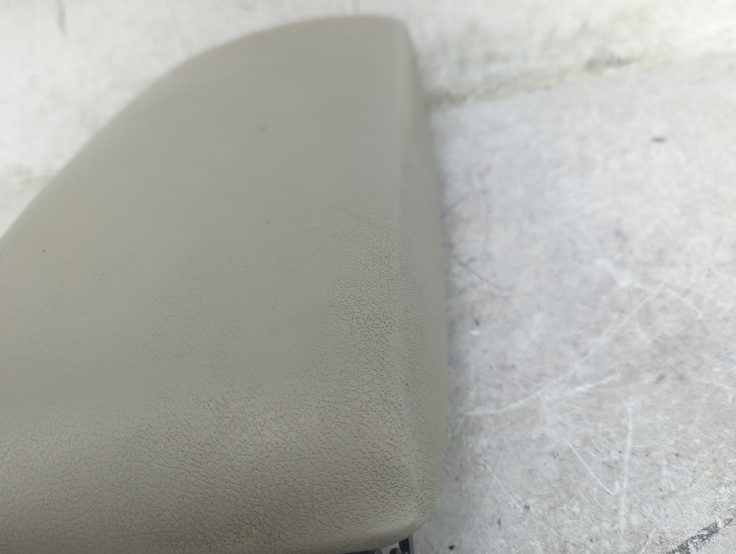 2011 Toyota Camry Center Floor Console Tan - Oemusedautoparts1.com