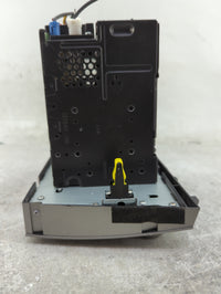 2010-2011 Toyota Camry Radio AM FM Cd Player Receiver Replacement P/N:86120-06480 Fits Fits 2010 2011 OEM Used Auto Parts - 