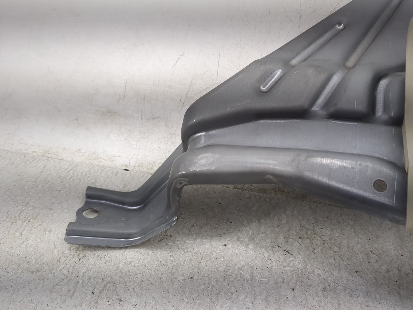 2011 Toyota Camry Driver Knee Assembly Oem Tan - Oemusedautoparts1.com