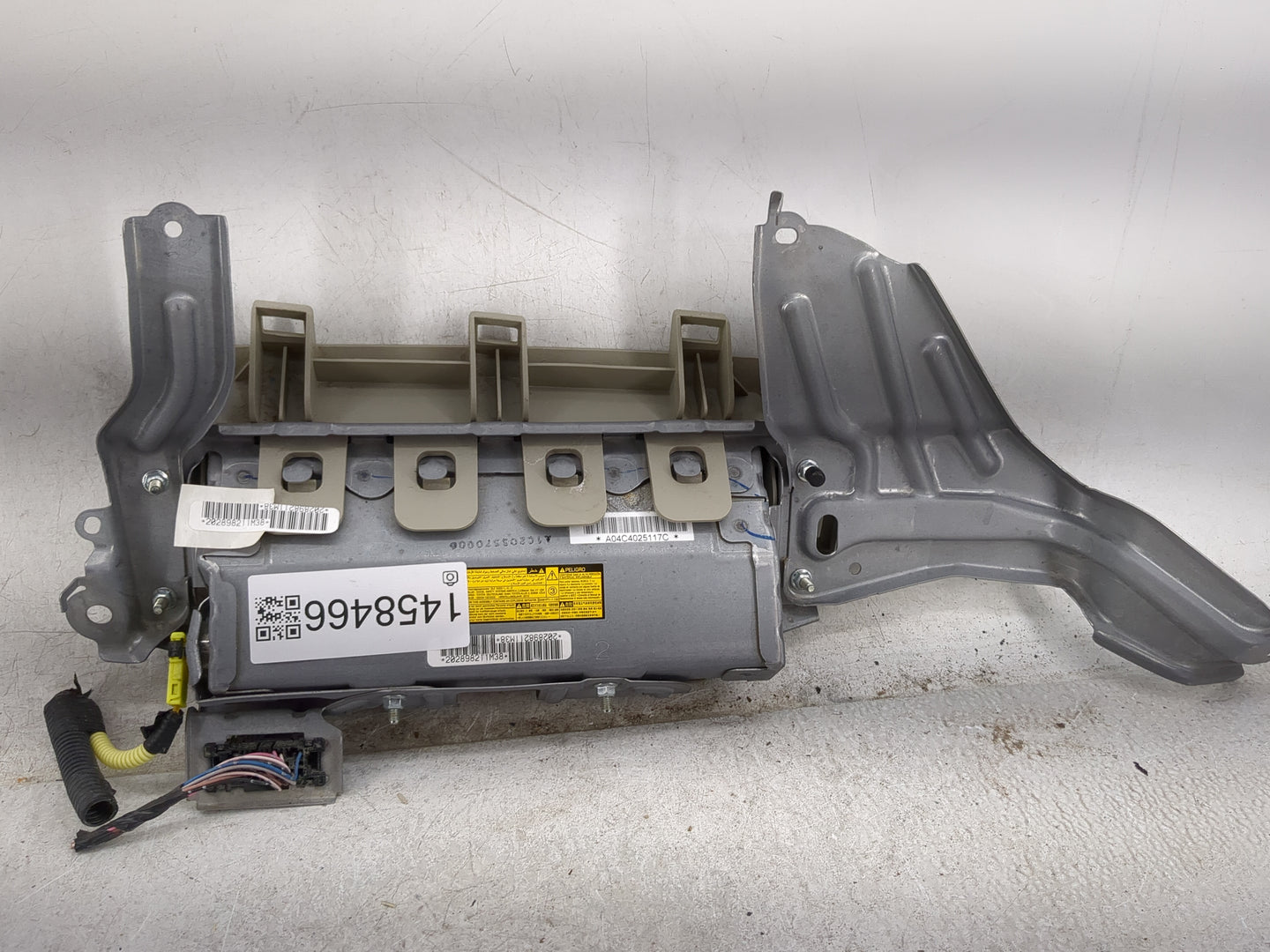 2011 Toyota Camry Driver Knee Assembly Oem Tan - Oemusedautoparts1.com