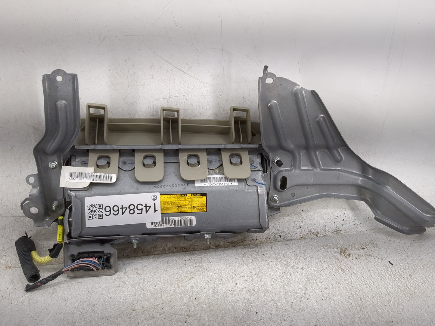 2011 Toyota Camry Driver Knee Assembly Oem Tan - Oemusedautoparts1.com