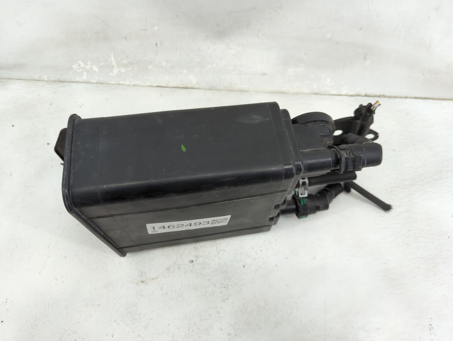 2011 Toyota Camry Fuel Vapor Charcoal Canister 1462493 - Oemusedautoparts1.com
