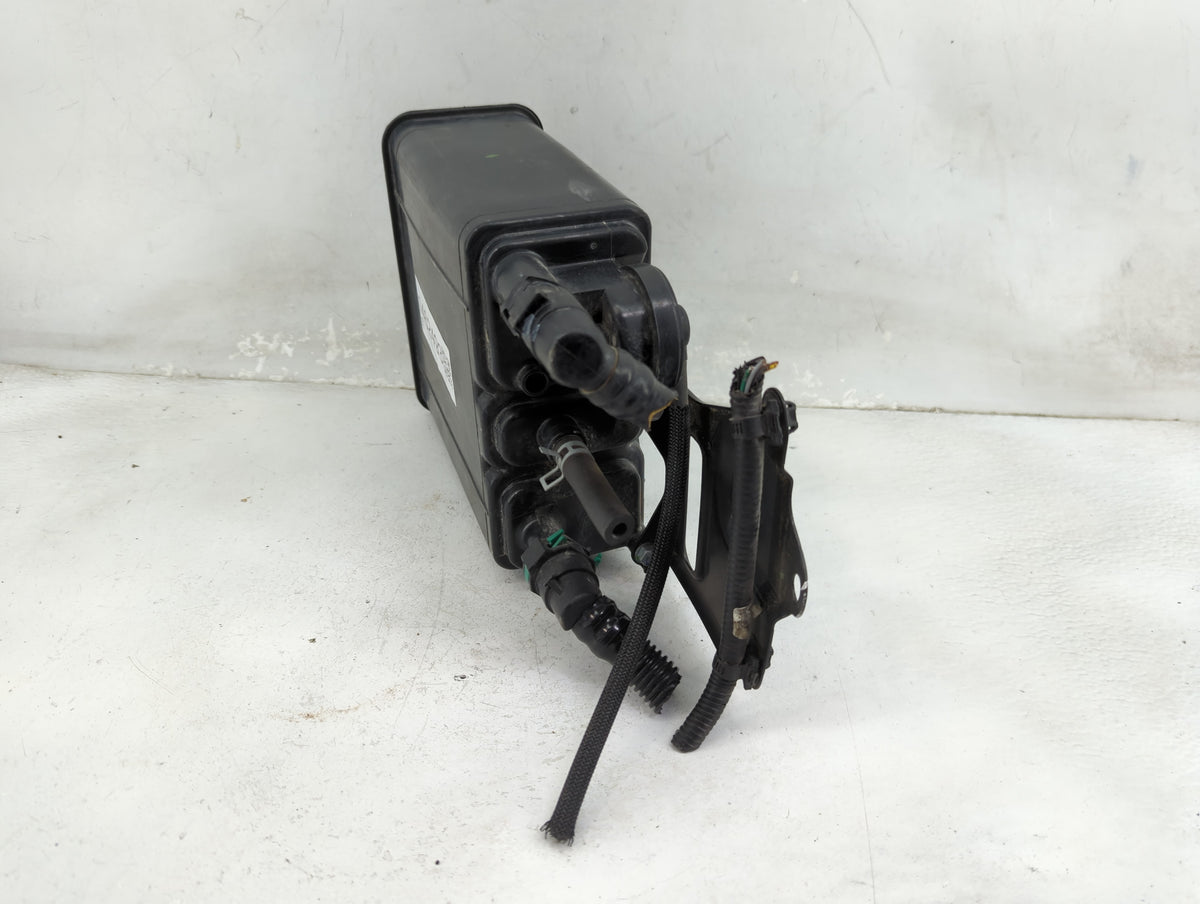 2011 Toyota Camry Fuel Vapor Charcoal Canister 1462493 - Oemusedautoparts1.com