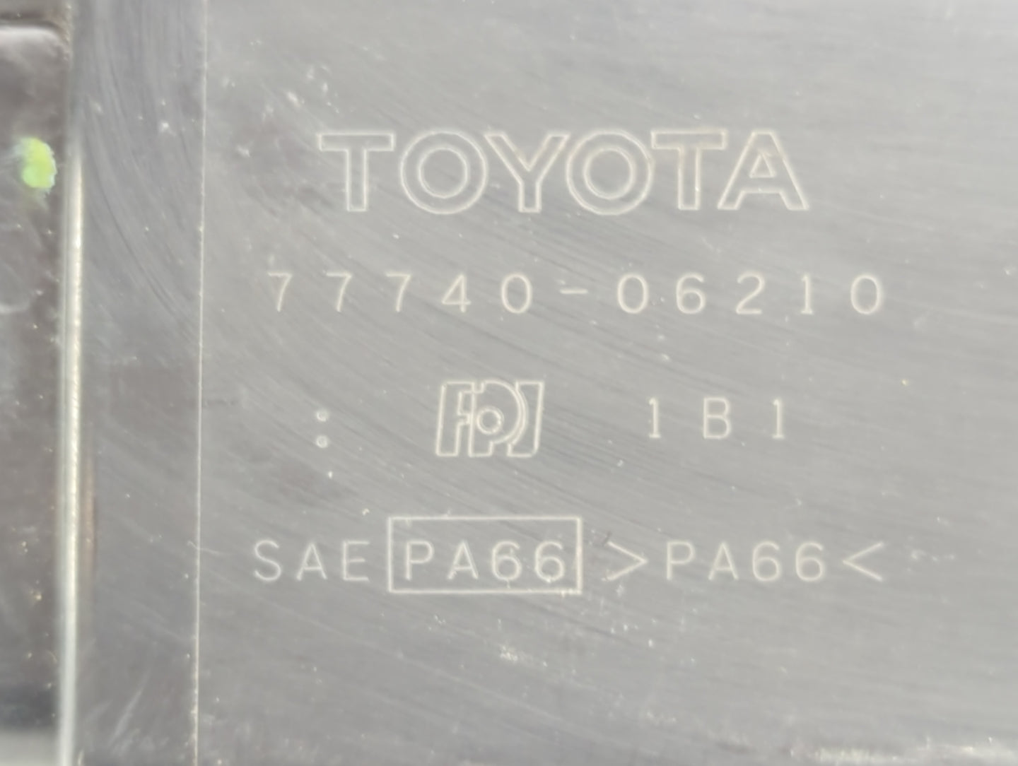 2011 Toyota Camry Fuel Vapor Charcoal Canister - Oemusedautoparts1.com