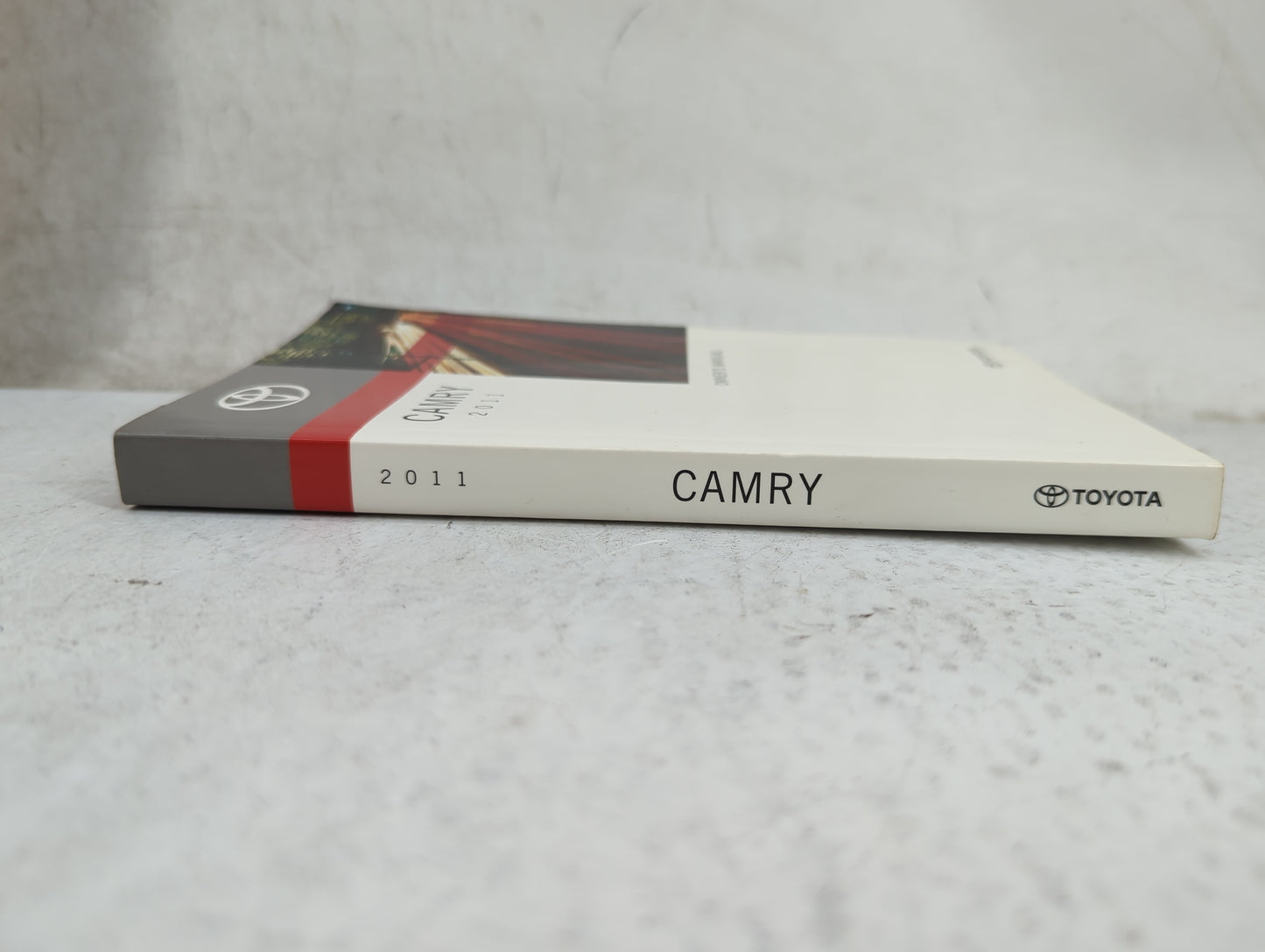 2011 Toyota Camry Owners Manual Book Guide P/N:OM33897U 01999-33897 OEM Used Auto Parts - Oemusedautoparts1.com