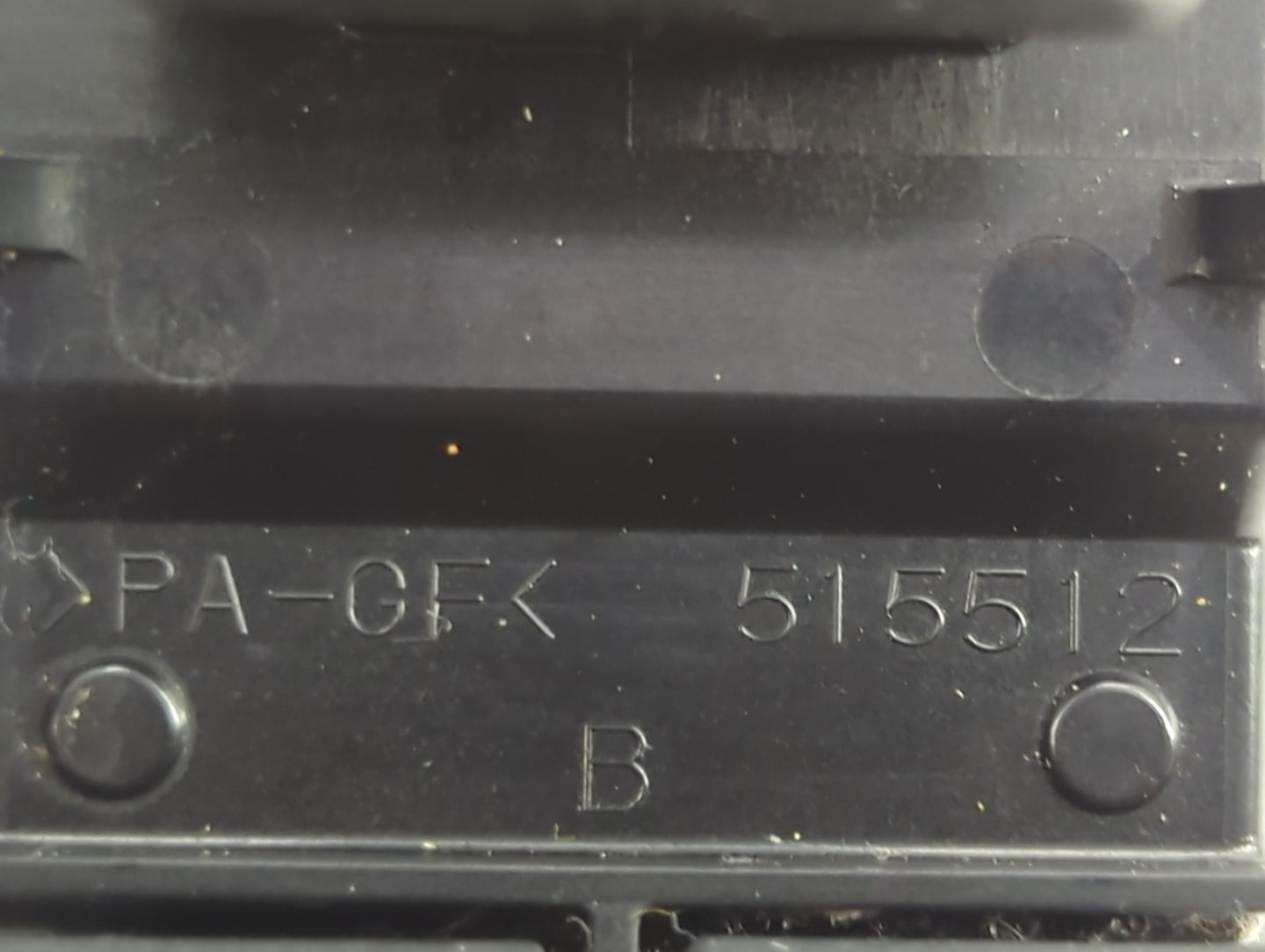 2010-2011 Toyota Camry Master Power Window Switch Replacement Driver Side Left P/N:515512 Fits OEM Used Auto Parts - Oemused