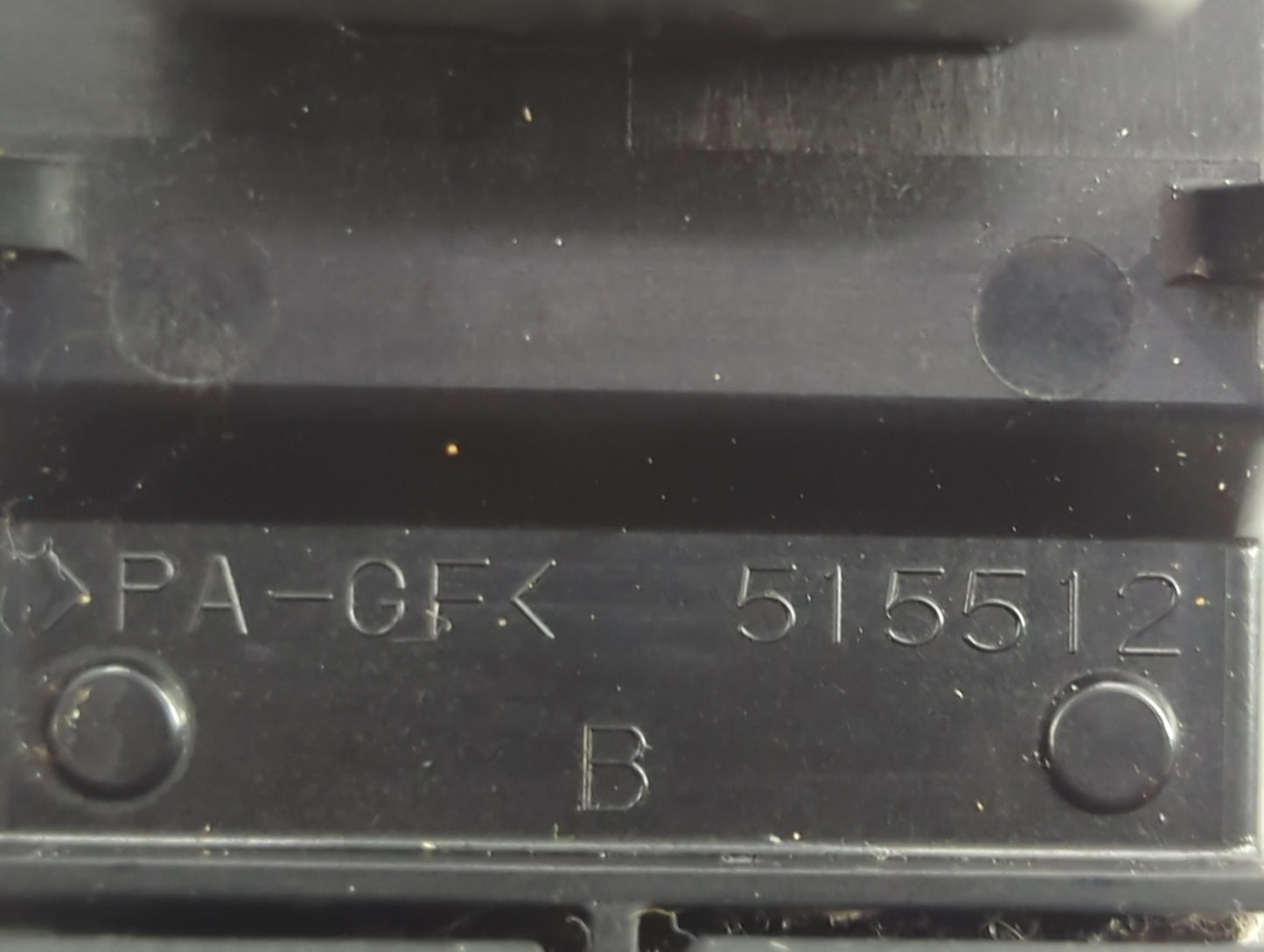 2010-2011 Toyota Camry Master Power Window Switch Replacement Driver Side Left P/N:515512 Fits OEM Used Auto Parts - Oemused