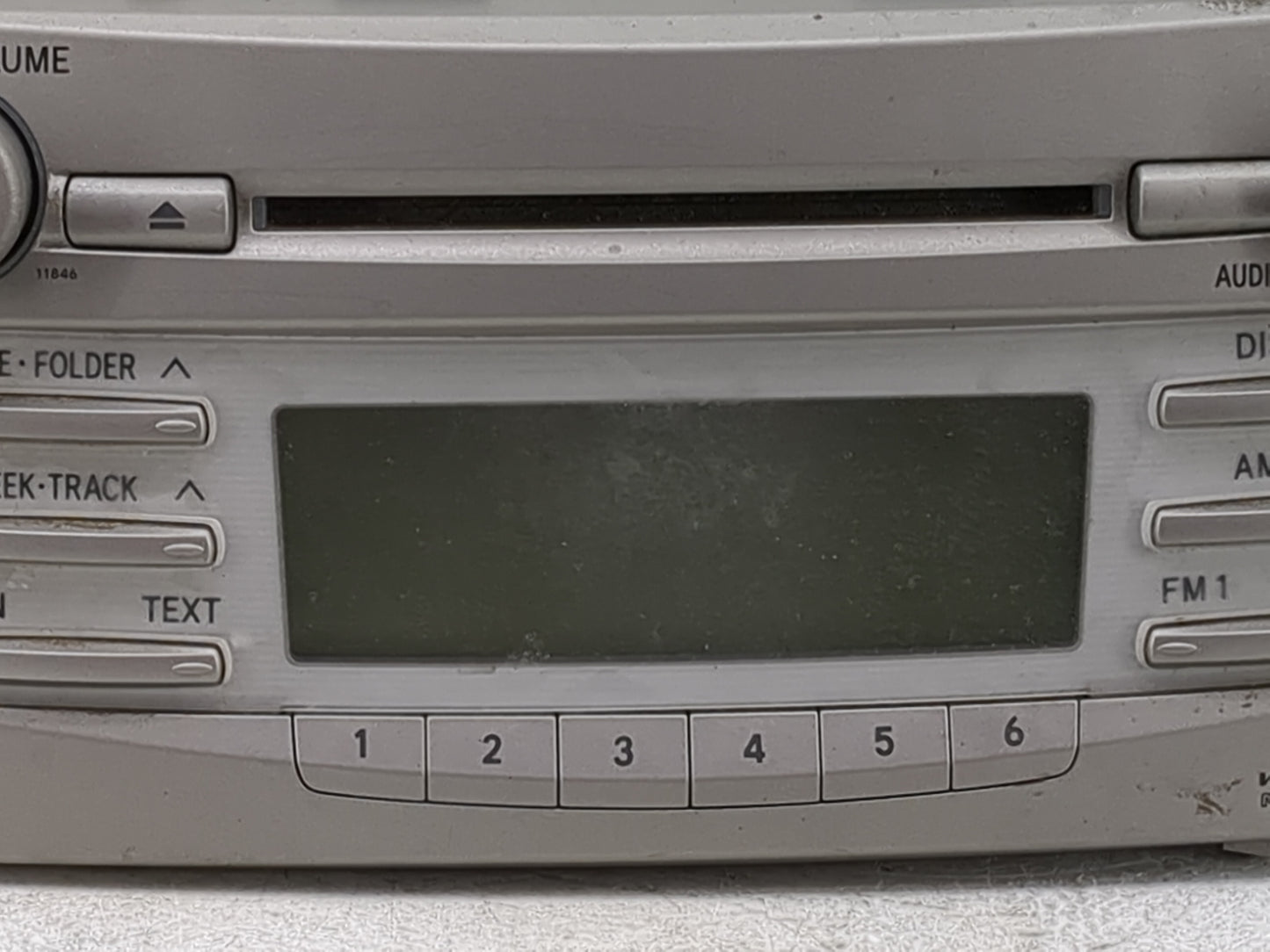 2010-2011 Toyota Camry Radio AM FM Cd Player Receiver Replacement P/N:86120-06480 123000-1800B101 Fits Fits 2010 2011 OEM Us