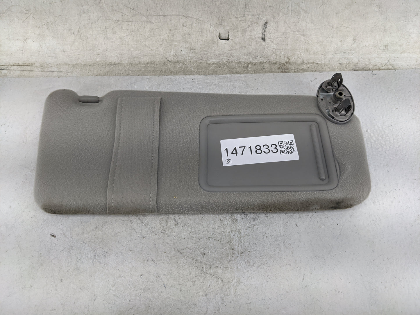 2007-2011 Toyota Camry Sun Visor Shade Replacement Passenger Right Mirror Fits Fits 2007 2008 2009 2010 2011 OEM Used Auto P
