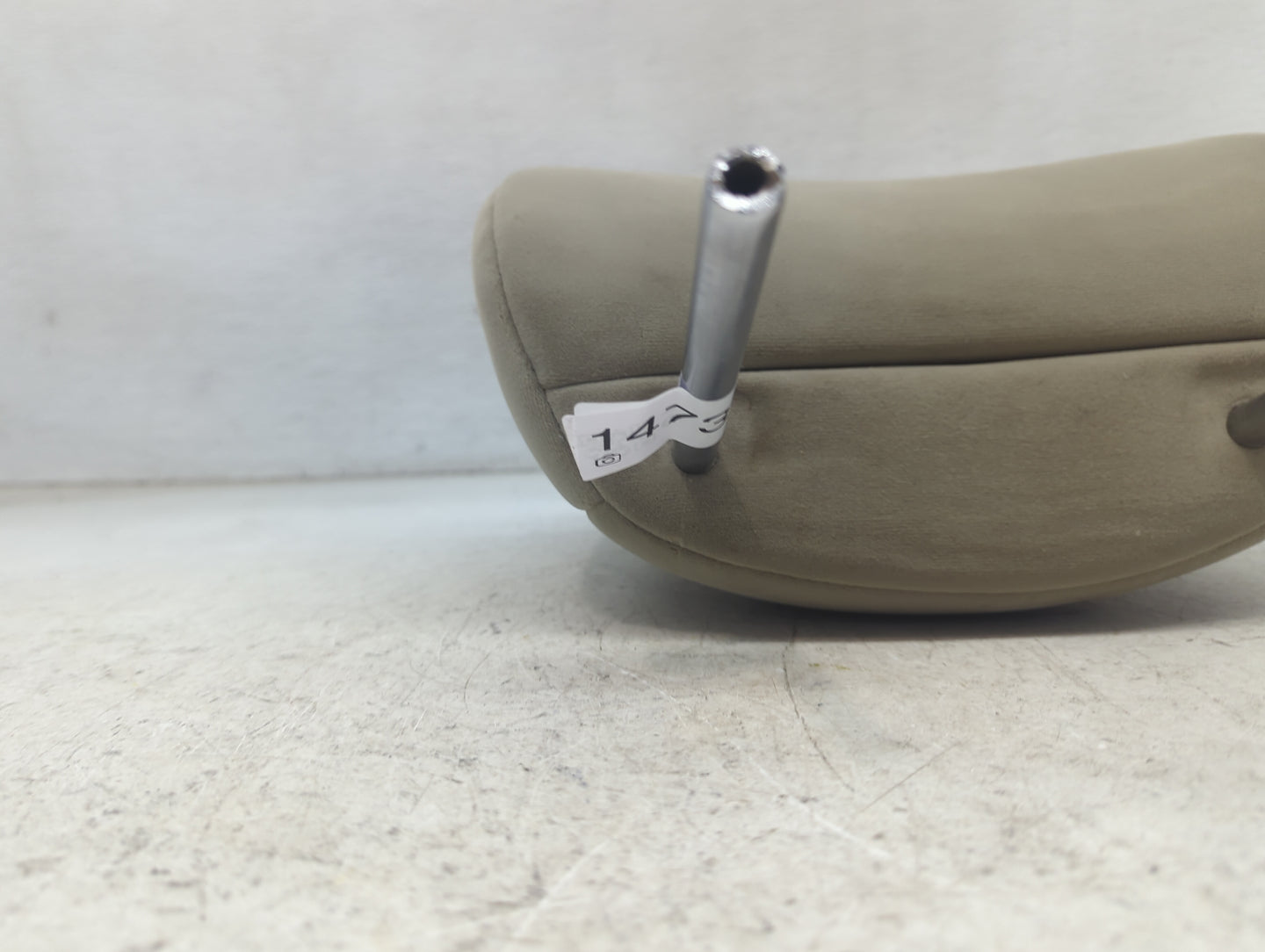 2011 Toyota Camry Headrest Head Rest Front Driver Passenger Seat Fits OEM Used Auto Parts - Oemusedautoparts1.com