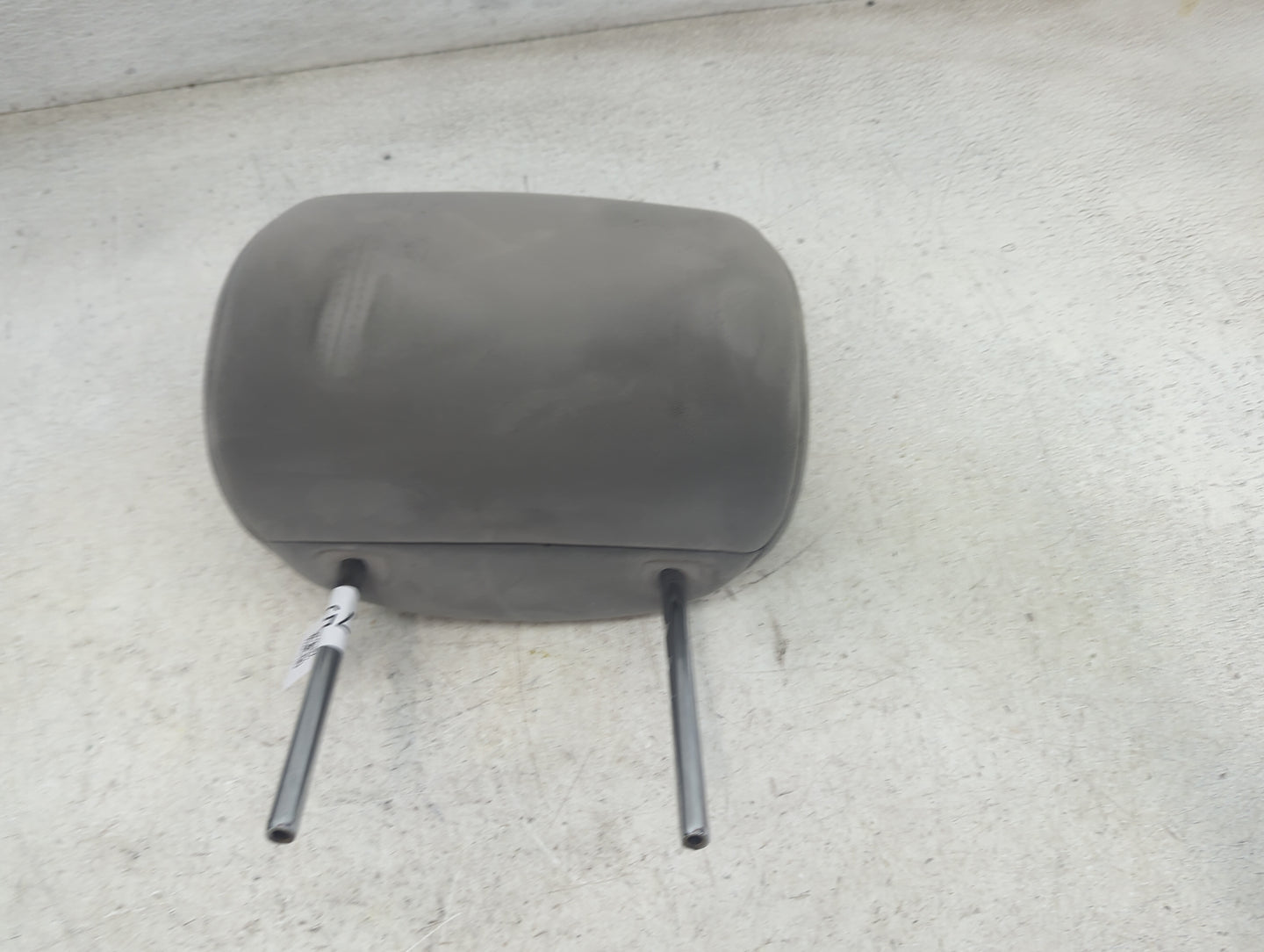 2011 Toyota Camry Headrest Head Rest Front Driver Seat Gray 1473756 - Oemusedautoparts1.com