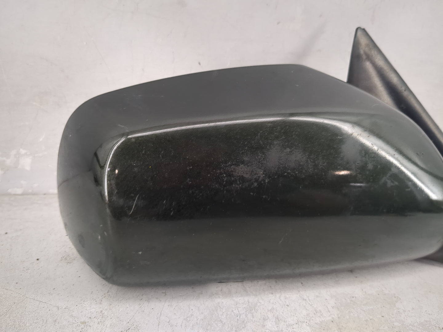 2007-2011 Toyota Camry Passenger Side View Mirror - Right Door Mirror OEM Used - Oemusedautoparts1.com