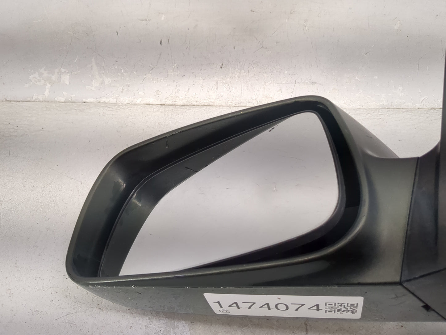 2007-2011 Toyota Camry Driver Side View Mirror - Left Door Mirror OEM Used - Oemusedautoparts1.com