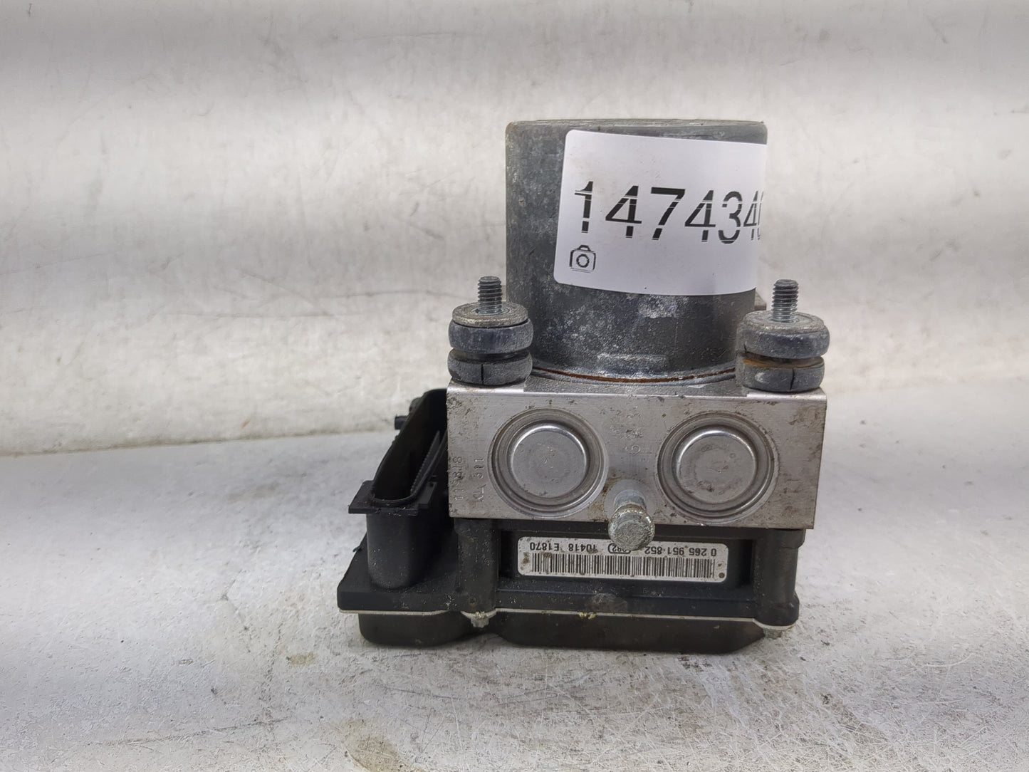 2010-2011 Toyota Camry ABS Pump Control Module Replacement P/N:44540-06050 0265230640, 0265951652 Fits Fits 2010 2011 OEM Us