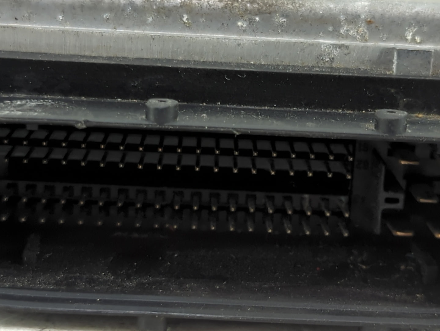 2010-2011 Toyota Camry PCM Engine Control Computer ECU ECM PCU OEM P/N:MEC84-100 Fits Fits 2010 2011 OEM Used Auto Parts - O