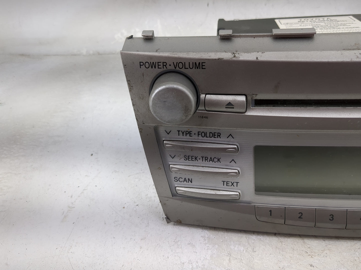 2010-2011 Toyota Camry Radio AM FM Cd Player Receiver Replacement P/N:86120-06480 123000-1800B101 Fits Fits 2010 2011 OEM Us